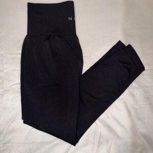 NVGTN Seamless Black High-Waist Leggings